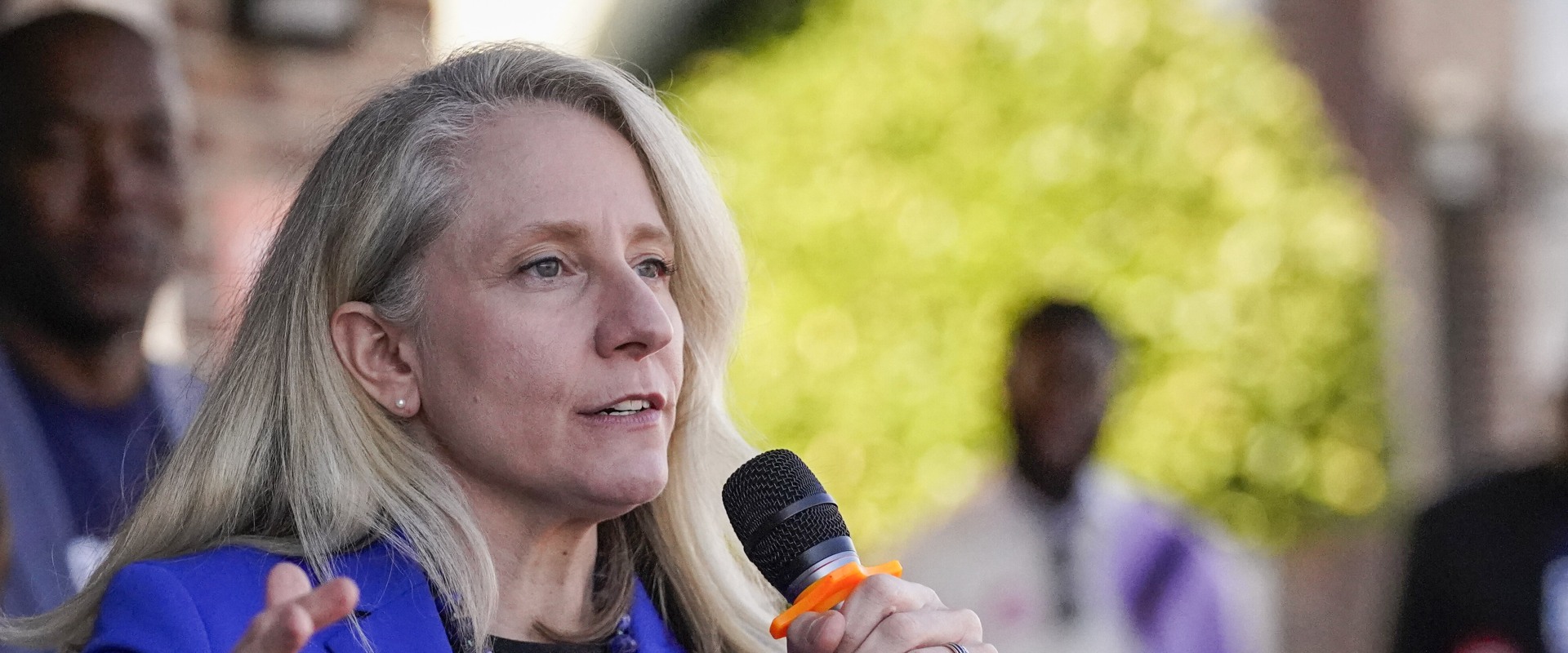 Winning Over Northern Virginia: Democratic Campaigns Address Transportation and Housing Issues